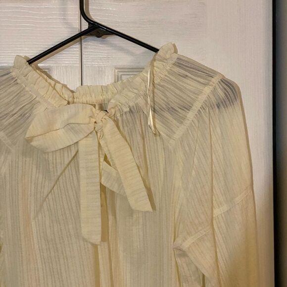 Chelsea & Violet Cream Boho blouse Bow Large Toasted Ivory Spring - Picture 3 of 8